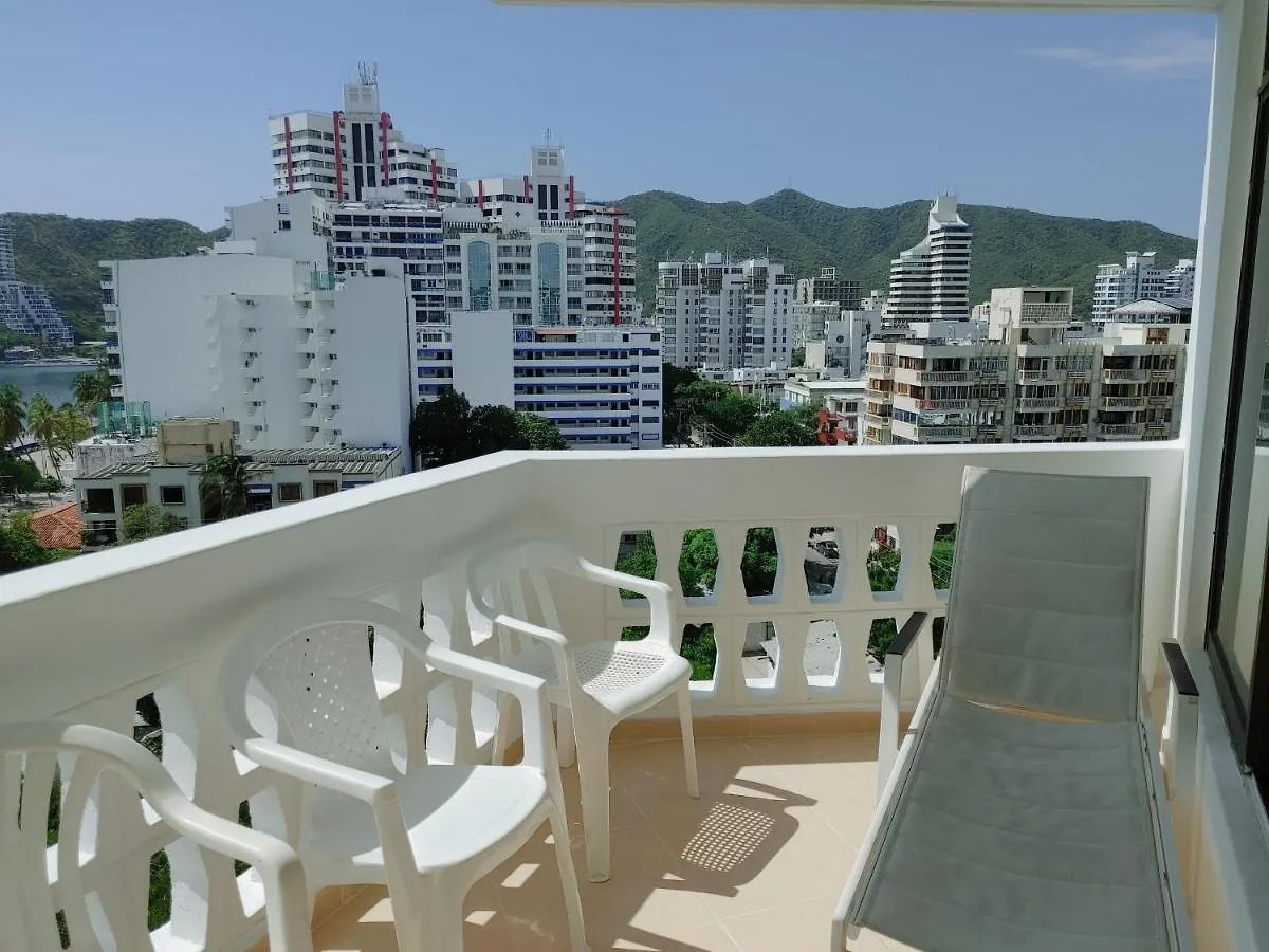 Edificio Macondo En El Rodadero Con Vista Al Mar, No Se Paga Manilla Gaira 0*,